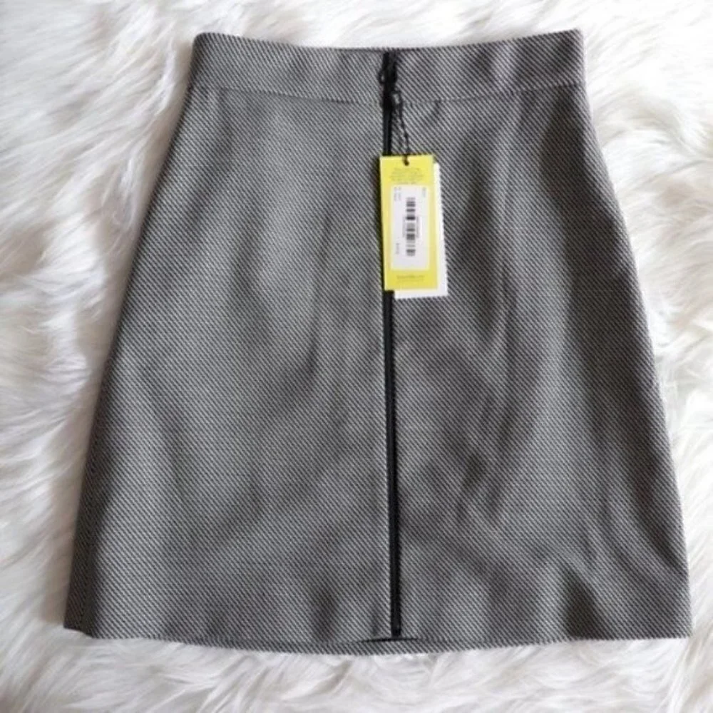 NWT Karen Millen A Line Mini Skirt Size 2 Black White High Waist